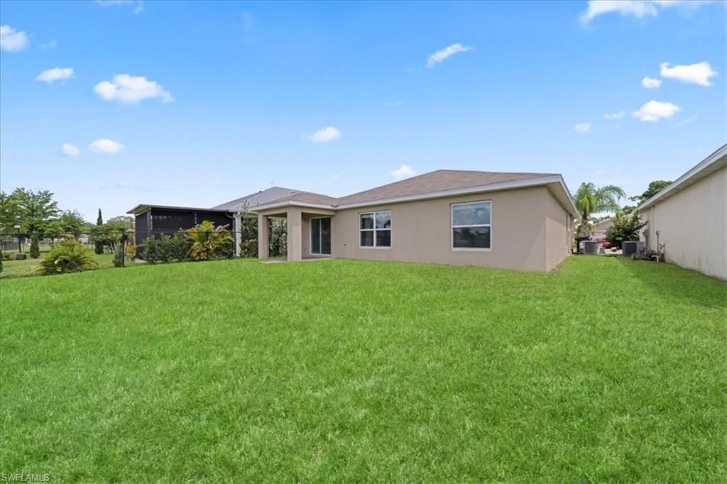 10535 Crossback Ln, Lehigh Acres, FL 33936 Photo