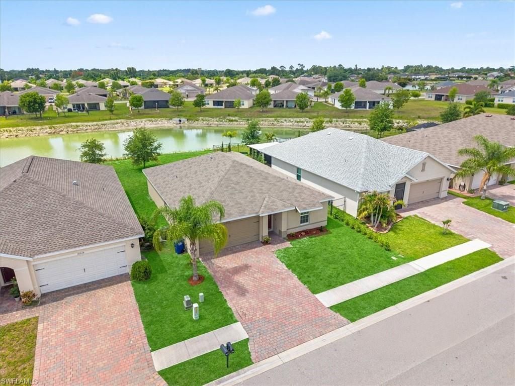 10535 Crossback Ln, Lehigh Acres, FL 33936 Photo