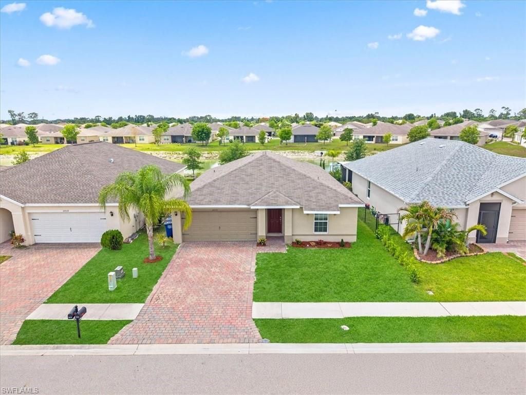 10535 Crossback Ln, Lehigh Acres, FL 33936 Photo