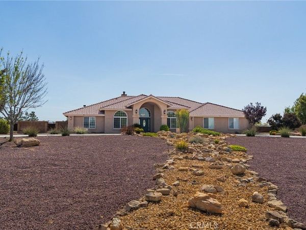 19501 Kinai, Apple Valley, CA 92307