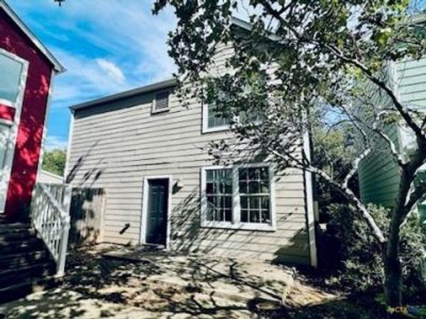 118 Trestle Tree, Unit H144, San Marcos, TX 78666