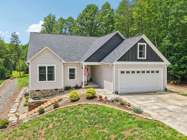 3131 Richard Street, Morganton, NC 28655
