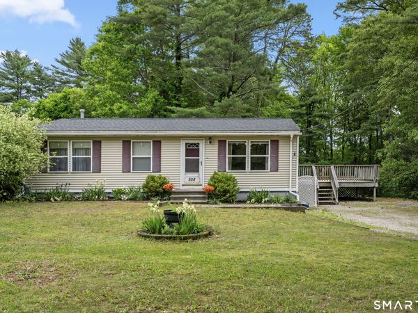 558 Wauregan, Brooklyn, CT 06234
