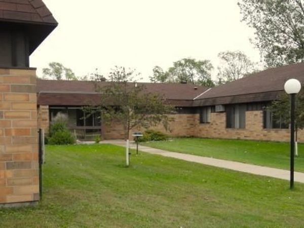 102 N Madison Avenue , Unit 8, Battle Lake, MN 56515