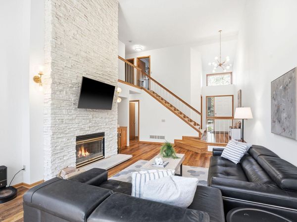 6263 Sequoia Circle, Eden Prairie, MN 55346