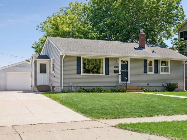 2048 Villard Avenue, Saint Paul, MN 55116