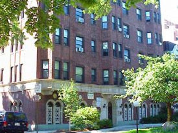 601 W Deming Place , Unit 602, Chicago, IL 60614