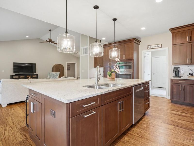 3846 Sable Ridge Drive, Bellbrook, OH 45305 Photo 14
