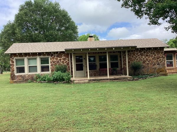732 Nevada 249, Prescott, AR 71857