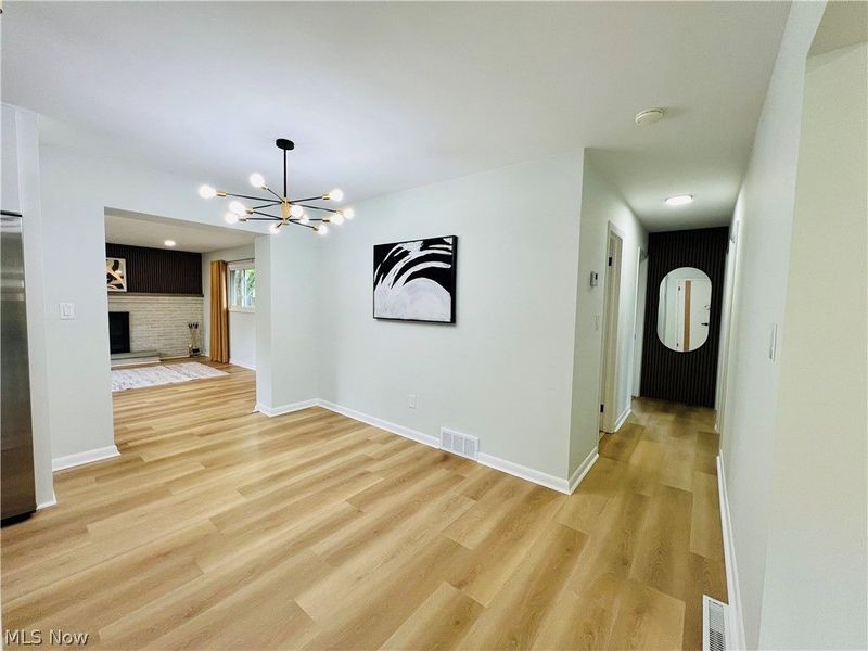 18203 Broxton Drive, Strongsville, OH 44149 Photo 9