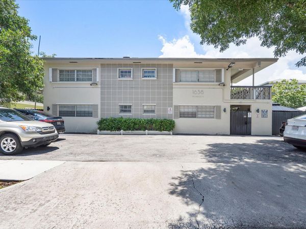 1638 Plunkett Street, Unit 2, Hollywood, FL 33020
