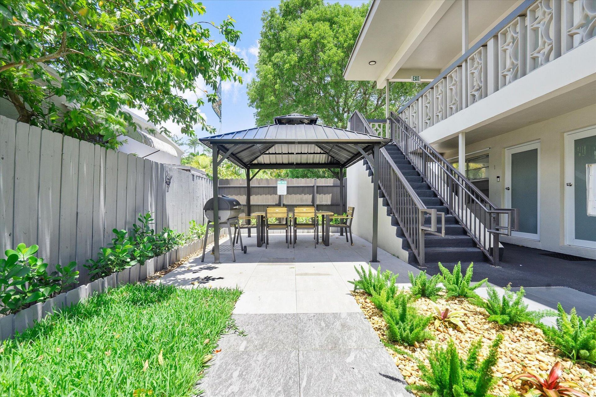 1638 Plunkett Street, Unit 2, Hollywood, FL 33020 Photo