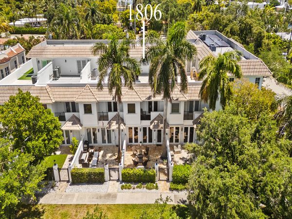 1806 NE 26th Avenue, Fort Lauderdale, FL 33305