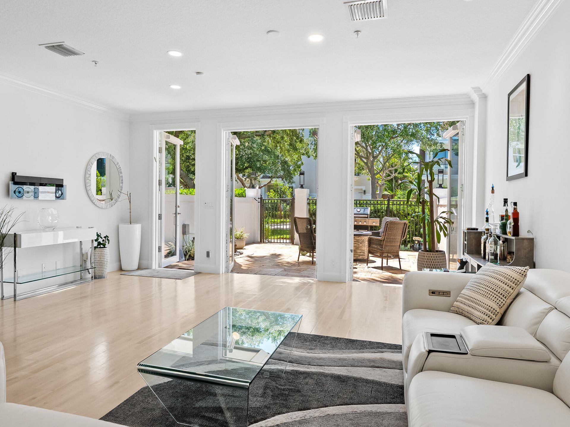 1806 NE 26th Avenue, Fort Lauderdale, FL 33305 Photo