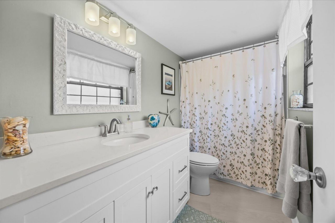 2069 NE Collins Circle, Unit 7-50, Jensen Beach, FL 34957 Photo
