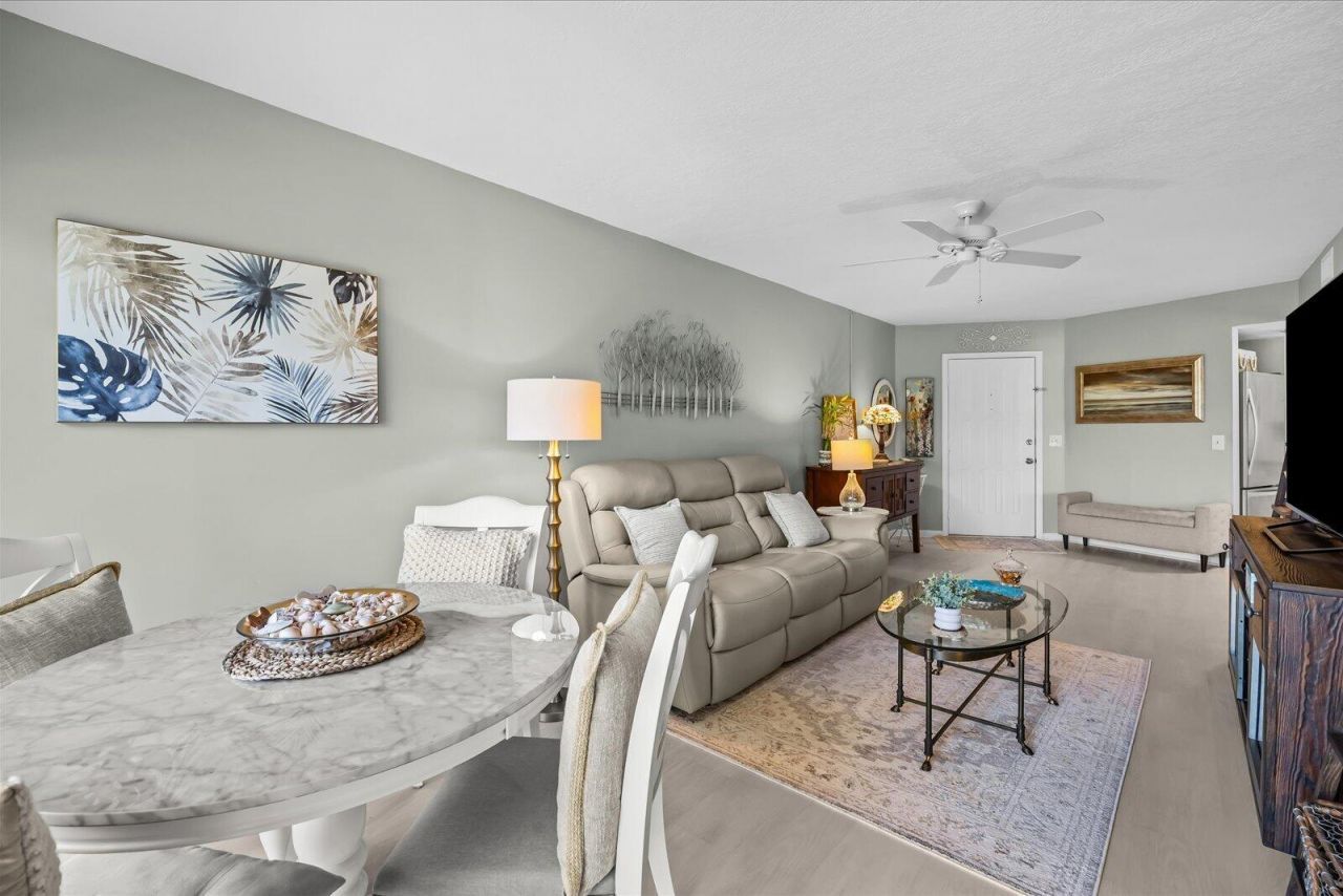 2069 NE Collins Circle, Unit 7-50, Jensen Beach, FL 34957 Photo