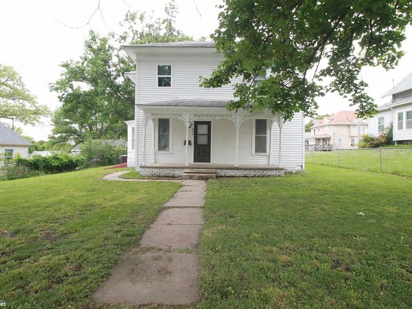 804 S Center Street, Shenandoah, IA 51601