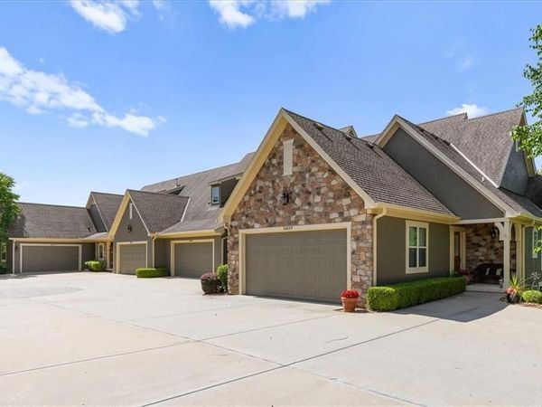 14835 Meadow Lane, Leawood, KS 66224