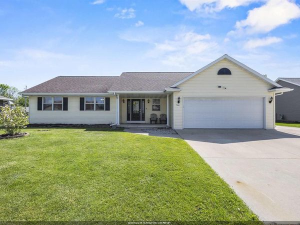 506 ROSEMARY COURT, Pulaski, WI 54162