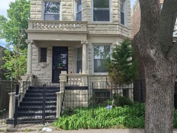 3942 W MONROE Street , Chicago, IL 60624