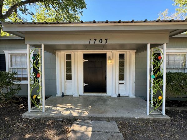 1707 W 41st St, Austin, TX 78756