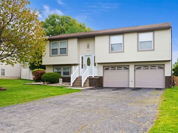 3103 Piney Bluff Drive, South Park, PA 15129