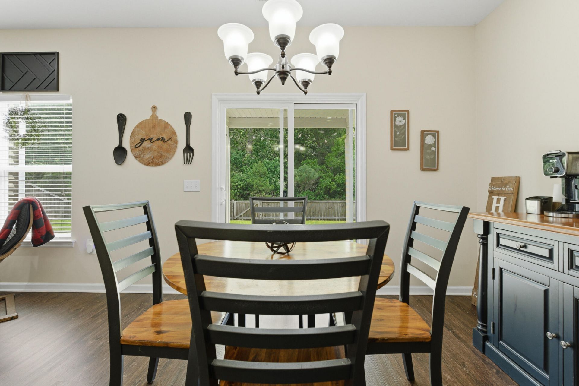 110 Vango Drive Photo 23