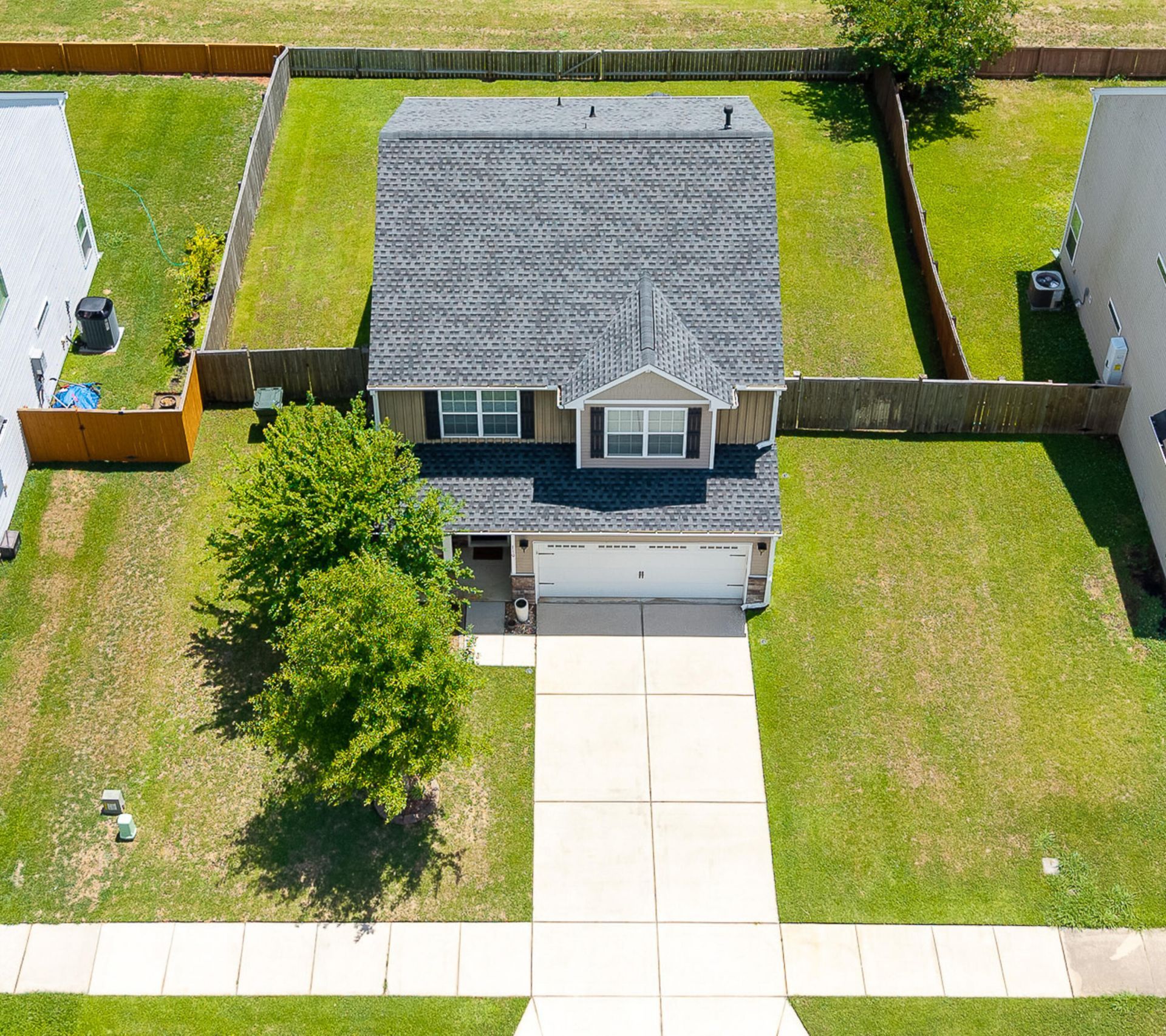 110 Vango Drive Photo 4