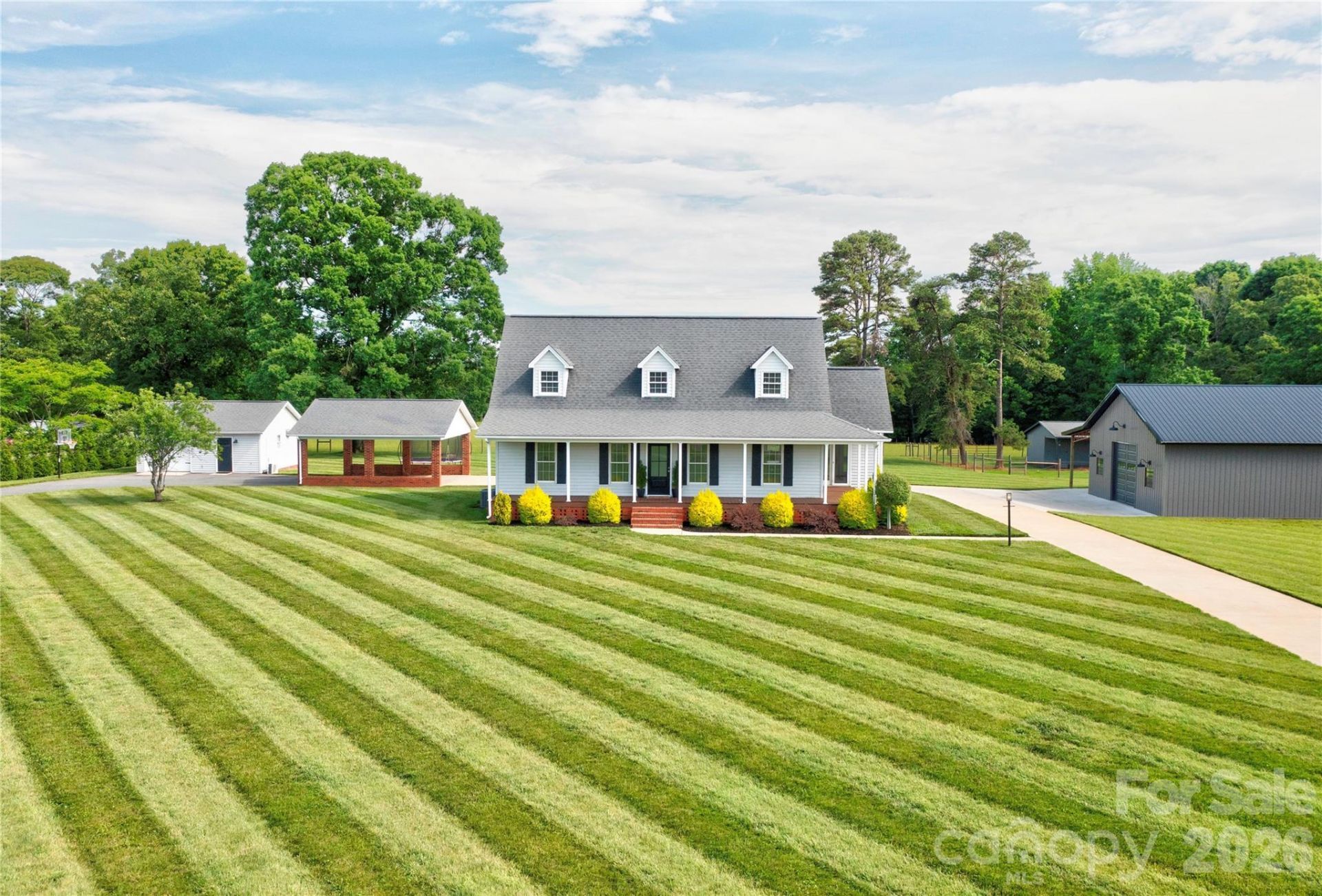 505 E Stagecoach Trail, Lawndale, NC 28090 Main Photo