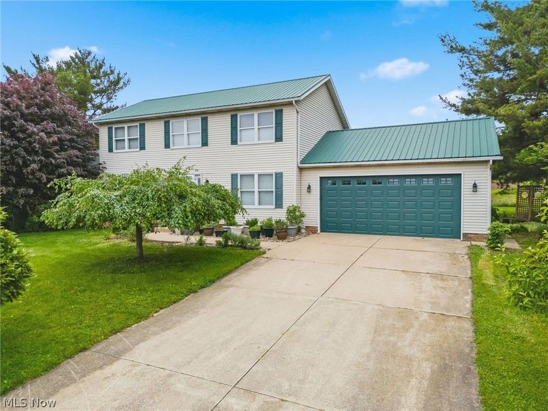 4839 Manchester Avenue SW, Navarre, OH 44662 Photo 1