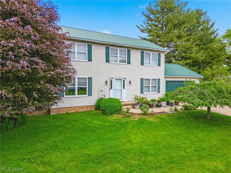 4839 Manchester Avenue SW, Navarre, OH 44662 Photo 2