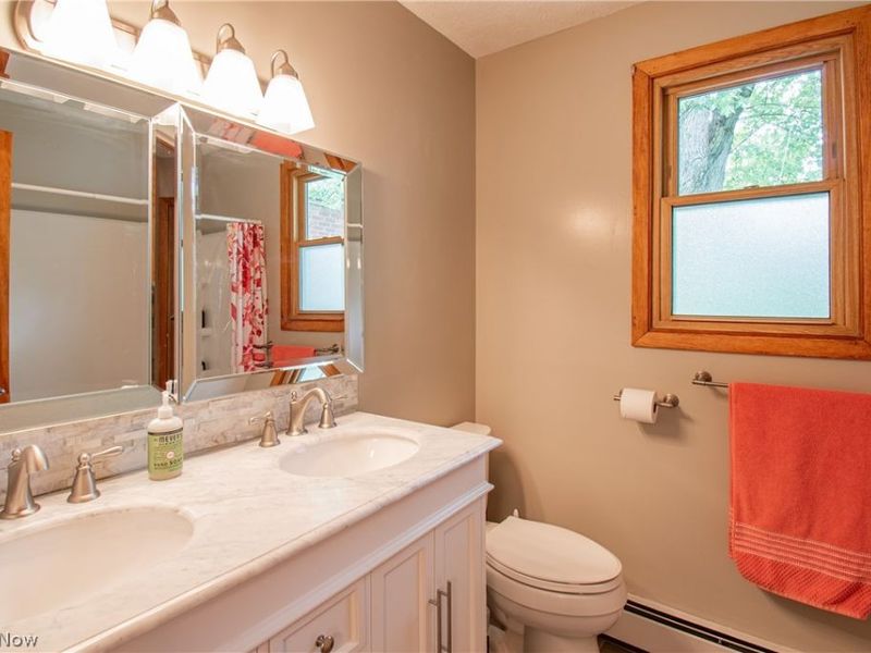 300 Tanglewood Trail, Wadsworth, OH 44281 Photo 24