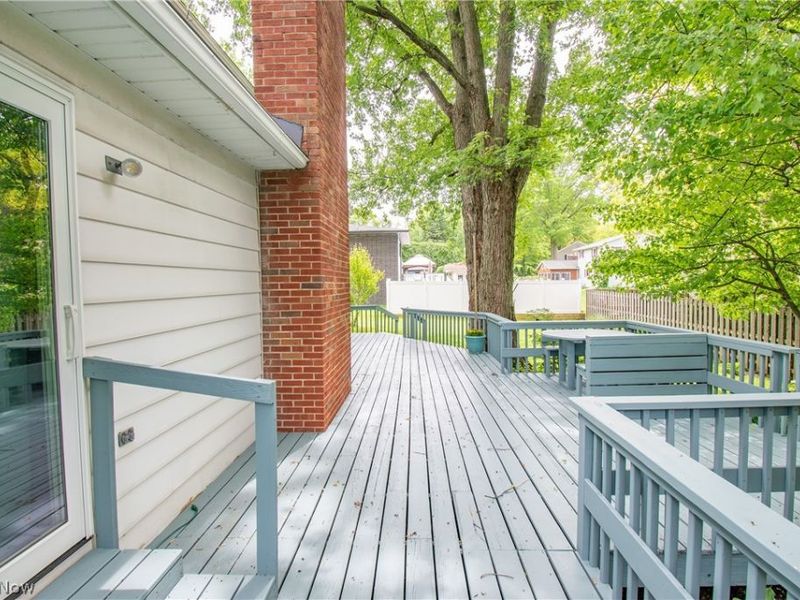 300 Tanglewood Trail, Wadsworth, OH 44281 Photo 31