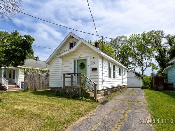 136 Meerse Street SE, Grand Rapids, MI 49507