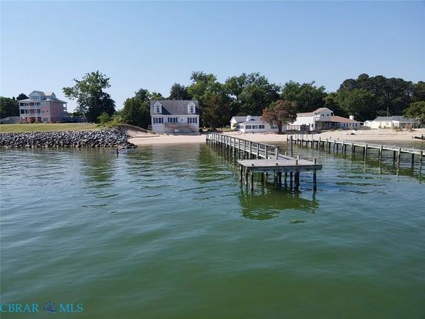 157 Sandy Beach Road, Deltaville, VA 23043