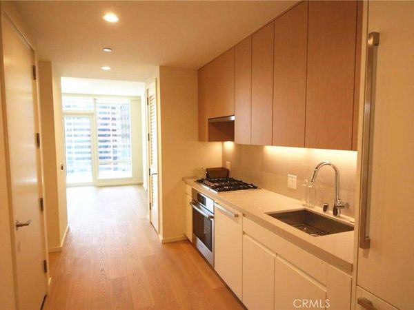 877 Francisco Street, Unit 1823, Los Angeles, CA 90017