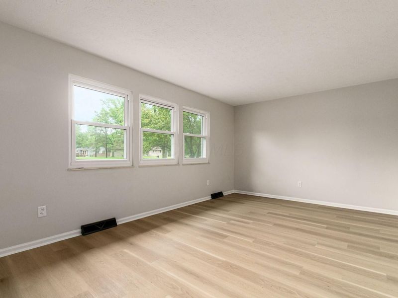 151 Bristol Drive SW, Reynoldsburg, OH 43068 Photo 10