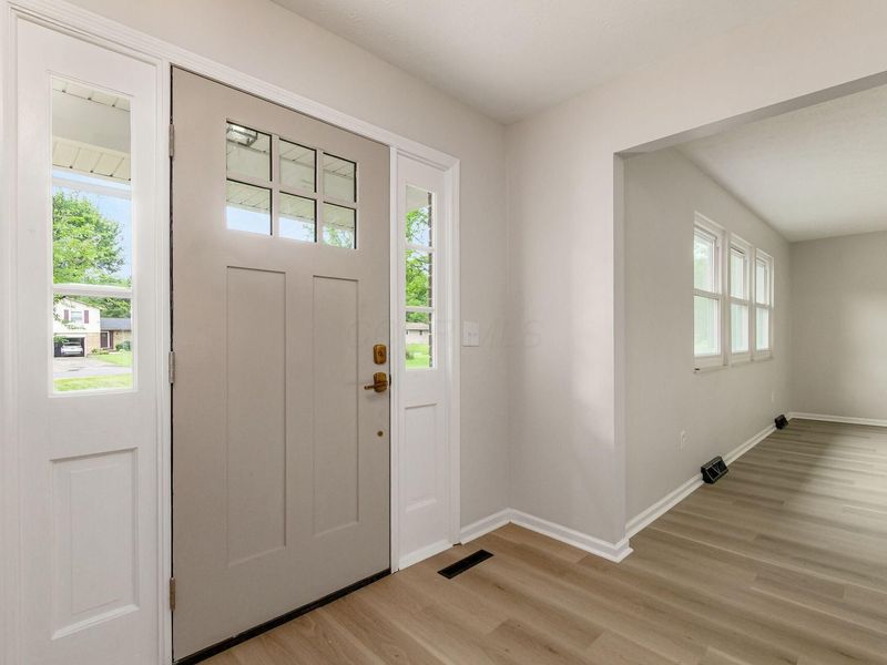 151 Bristol Drive SW, Reynoldsburg, OH 43068 Photo 8