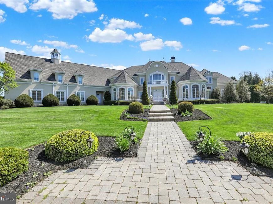 1000 Bluestone Drive, Lititz, PA 17543 Main Photo