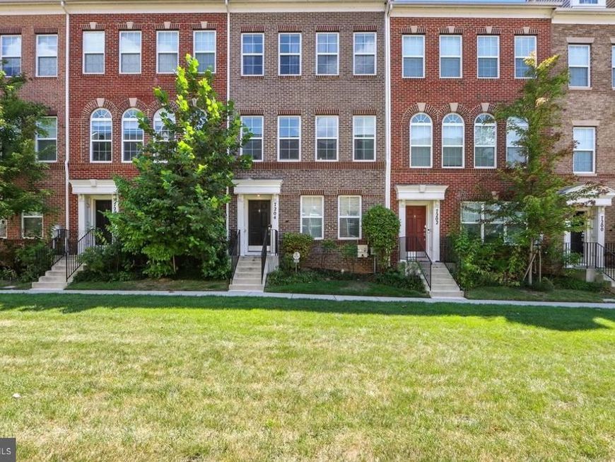 7204 Barrberry Lane, Beltsville, MD 20705 Main Photo