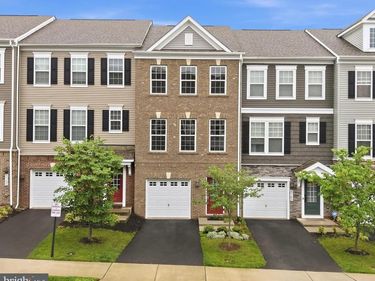 8761 ELSING GREEN DRIVE, MANASSAS, VA 20112