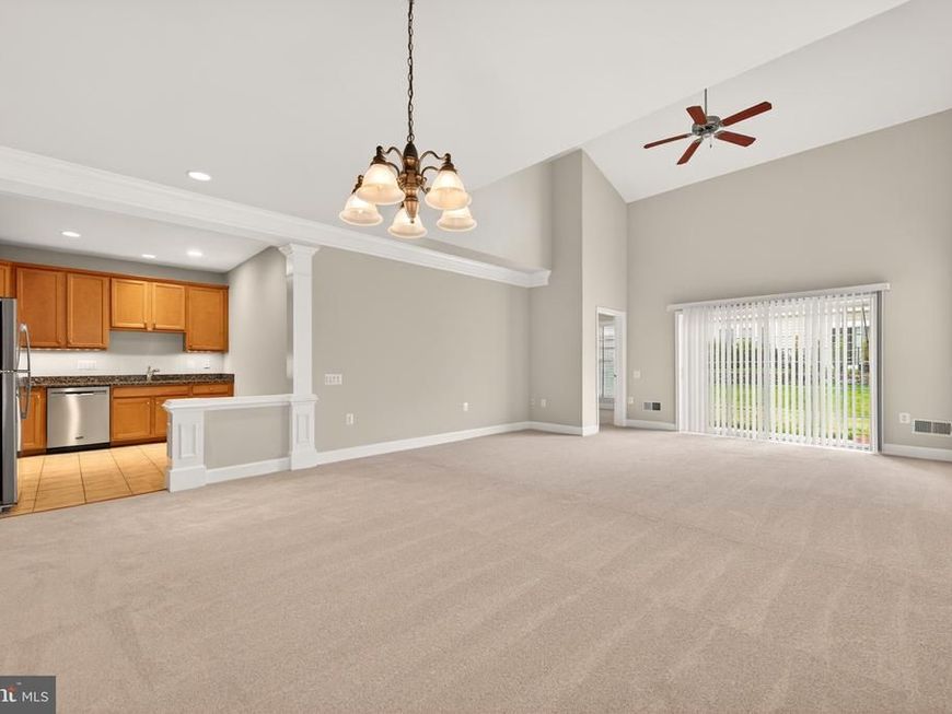 44397 Maltese Falcon Square, Ashburn, VA 20147 Main Photo