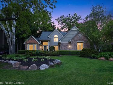 54366 Royal Troon Drive , Lyon Twp, MI 48178