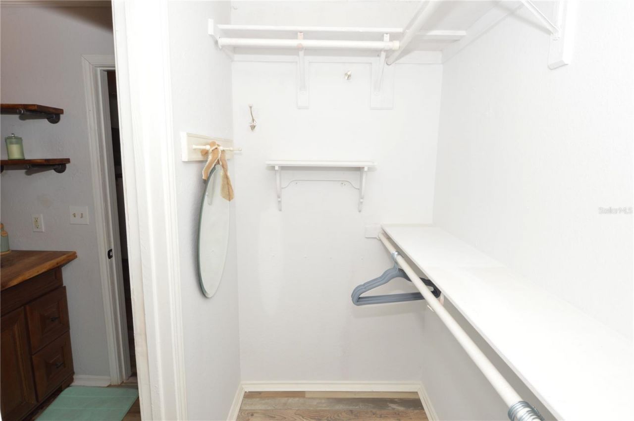 10200 Gandy Boulevard N, Unit 1313, Saint Petersburg, FL 33702 Photo