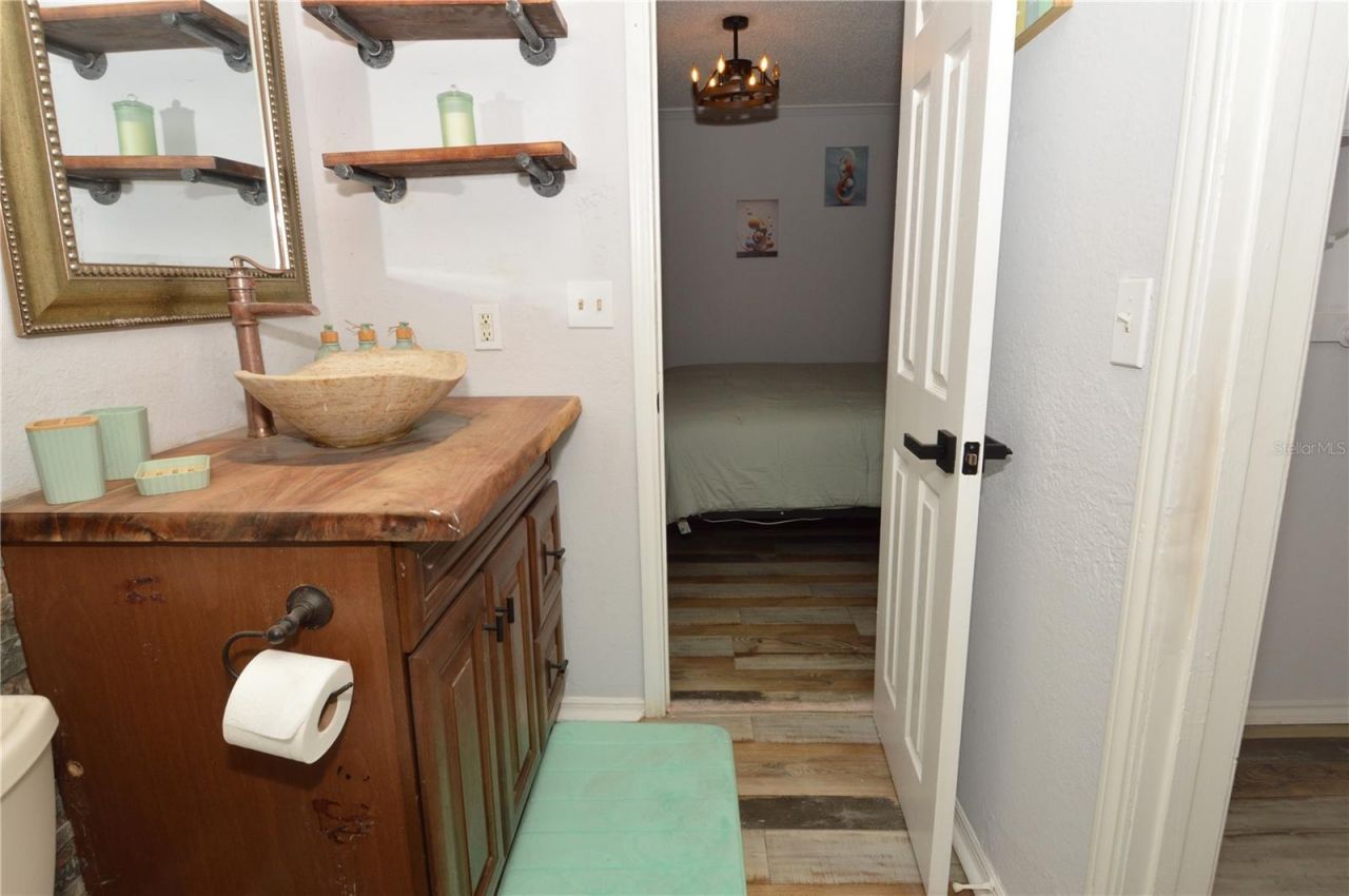 10200 Gandy Boulevard N, Unit 1313, Saint Petersburg, FL 33702 Photo