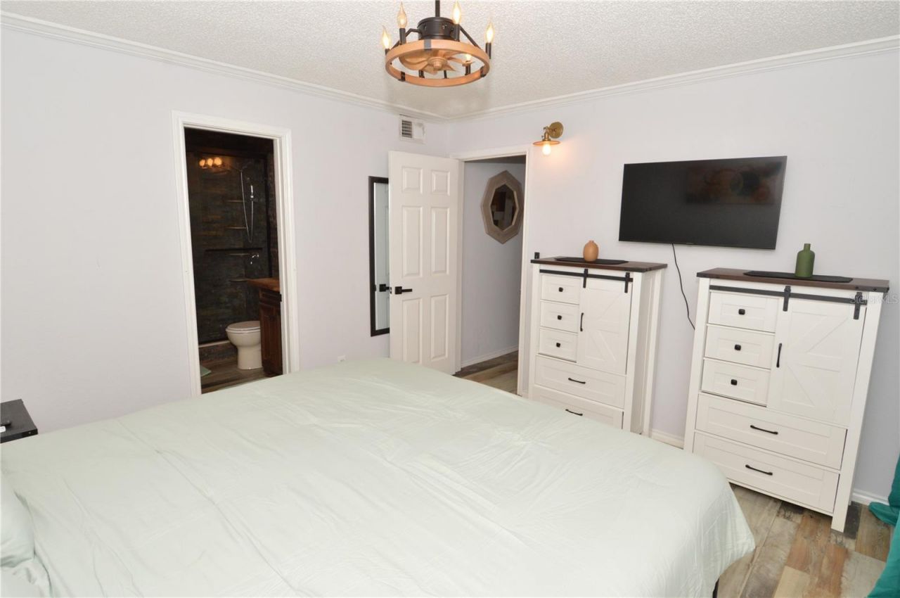 10200 Gandy Boulevard N, Unit 1313, Saint Petersburg, FL 33702 Photo
