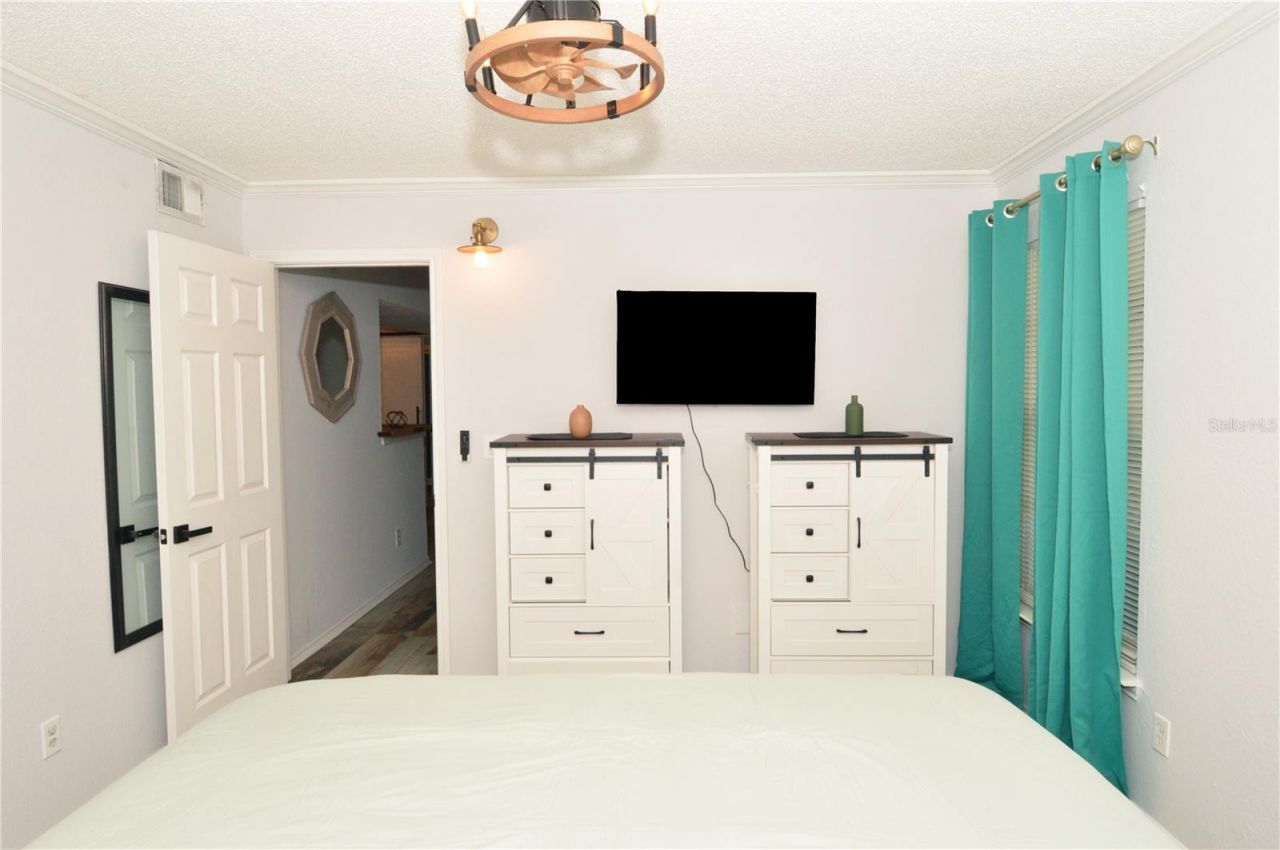10200 Gandy Boulevard N, Unit 1313, Saint Petersburg, FL 33702 Photo