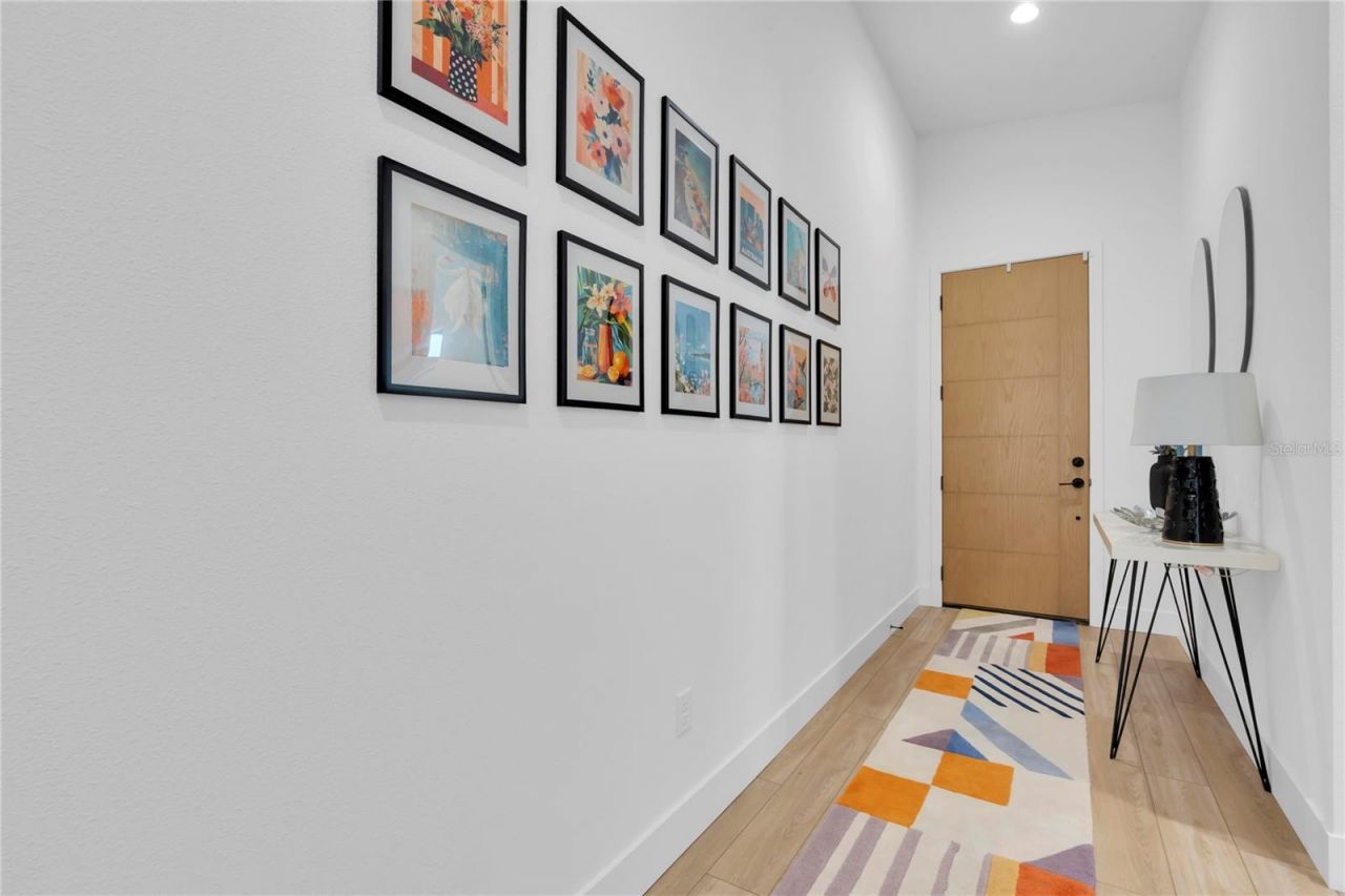 5451 2nd Avenue S, Saint Petersburg, FL 33707 Photo