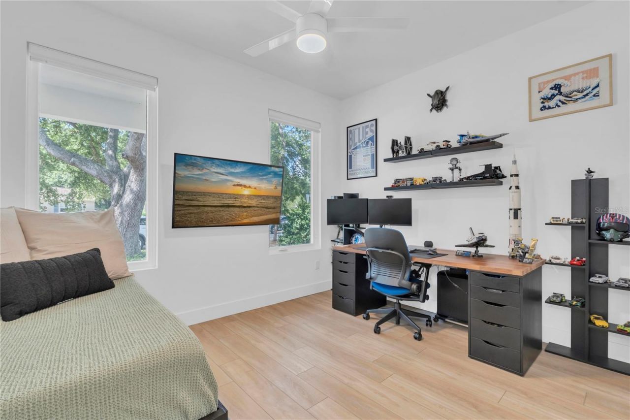 5451 2nd Avenue S, Saint Petersburg, FL 33707 Photo