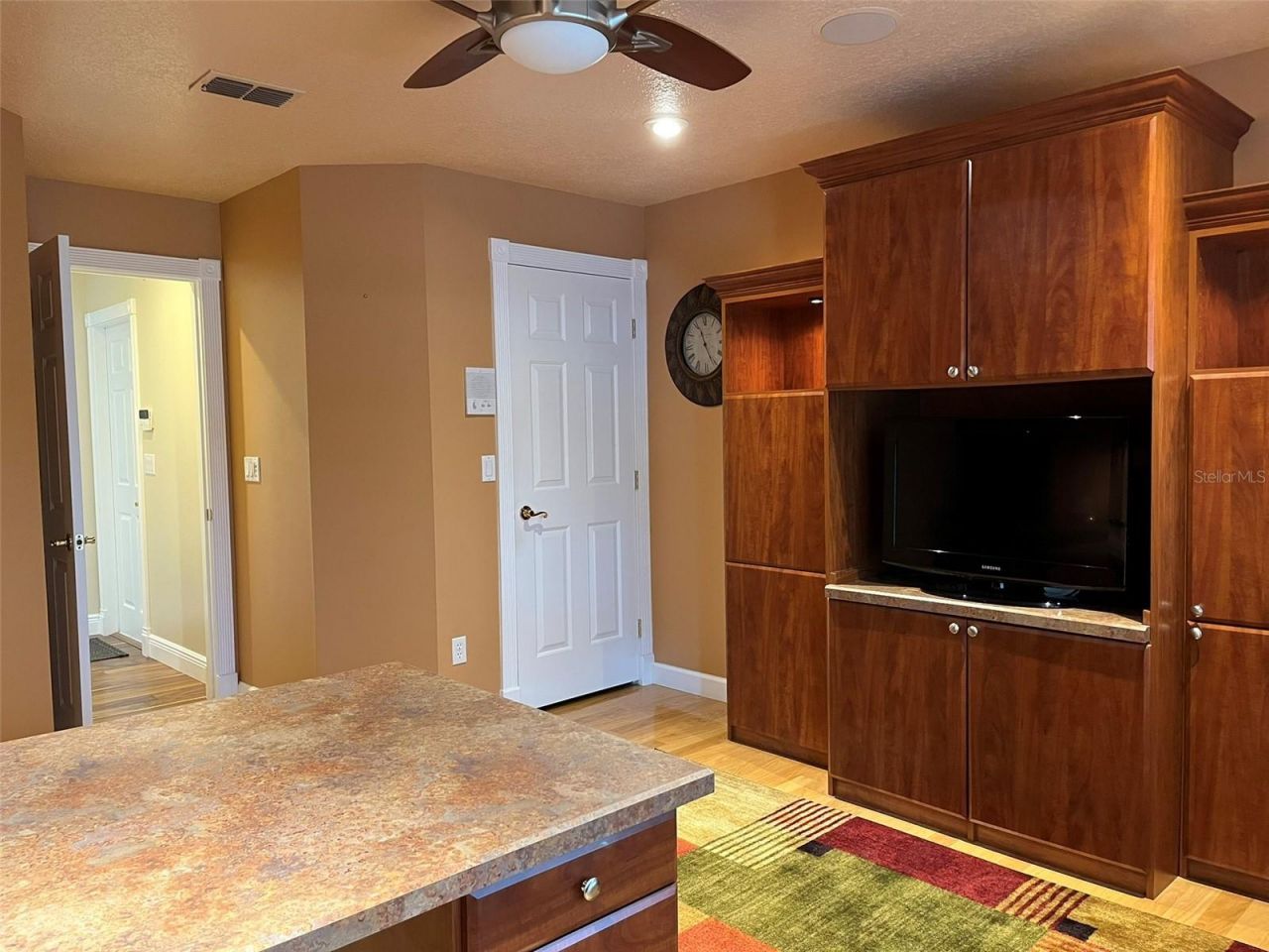 3924 Sunnybrook Court, Orlando, FL 32820 Photo